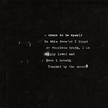 Aime Simone In This Dark Time Скачать mp3