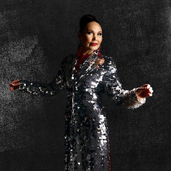 Августа Уляндина Сик Тух (Remix) Скачать mp3