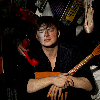 Бонд С Кнопкой Свои Скачать mp3