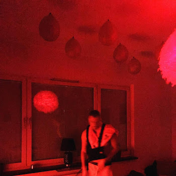 Hahapoison I Love/Hate Myself Скачать mp3