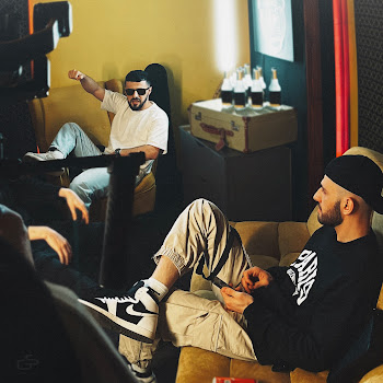 Jakone Заводит Ft A.v.g Скачать mp3