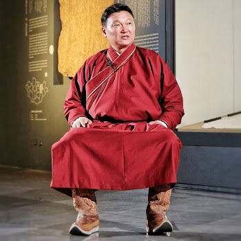 Javkhlan Samand Эжымни (Feat. Chingis) Скачать mp3