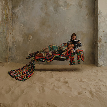 Manizha Под Небом Голубым / Poyoni Osmoni Скачать mp3