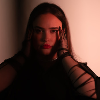 Öykü Dörter Senin Bi' Hikayen Yok Скачать mp3