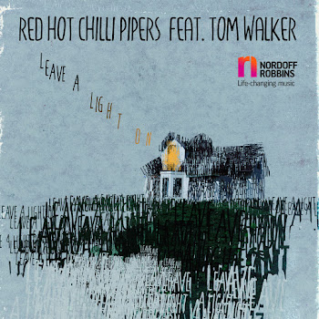 Red Hot Chilli Pipers Leave A Light On (Feat. Tom Walker) Скачать mp3