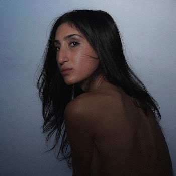 Rozalia Голая Скачать mp3