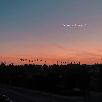 Y.v.e. 48 Alone With You (Feat. Loé) Скачать mp3